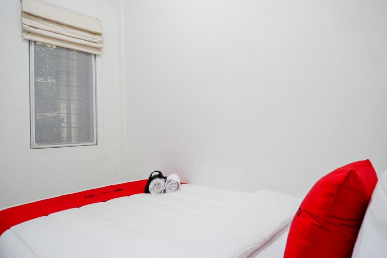 Reddoorz Hostel Near Kota Lama Semarang Extérieur photo